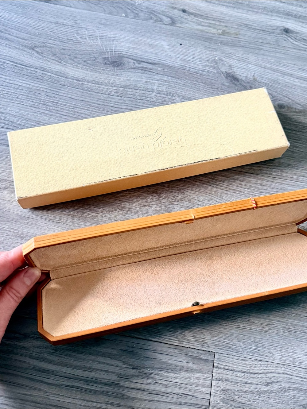 GĒRALD GENTA Tan Genuine Leather Watch Box + Outer Box 11x2.90x1.20”